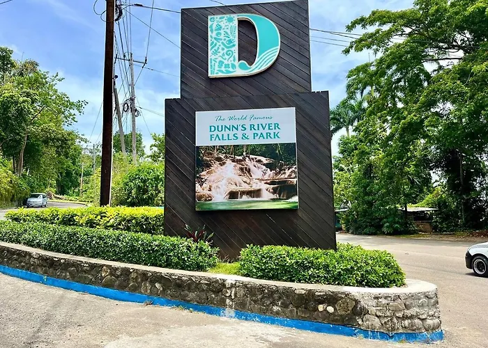 Newly Built In The Heart Of * Ocho Ríos